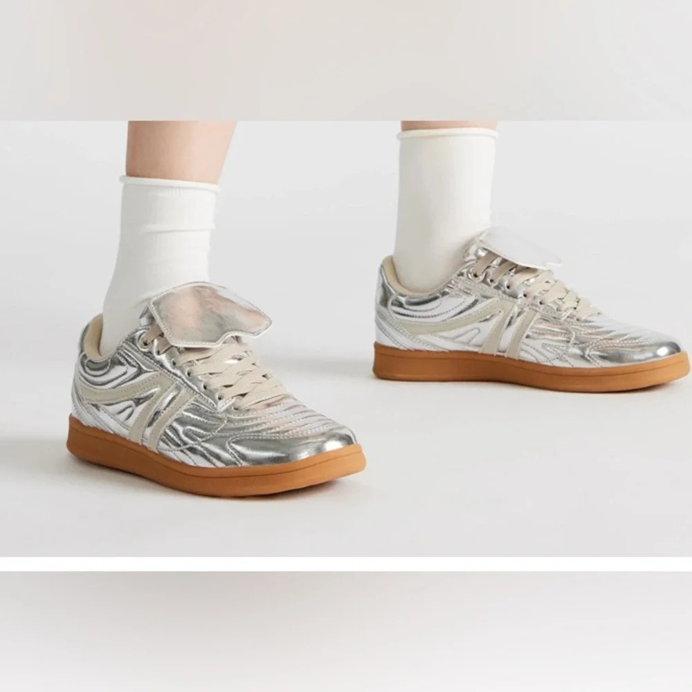 NWOB Steve Madden Silver Madrid Sneakers - Picture 2 of 14